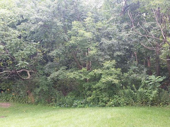 4th image of 5867 Pine Island Dr NE