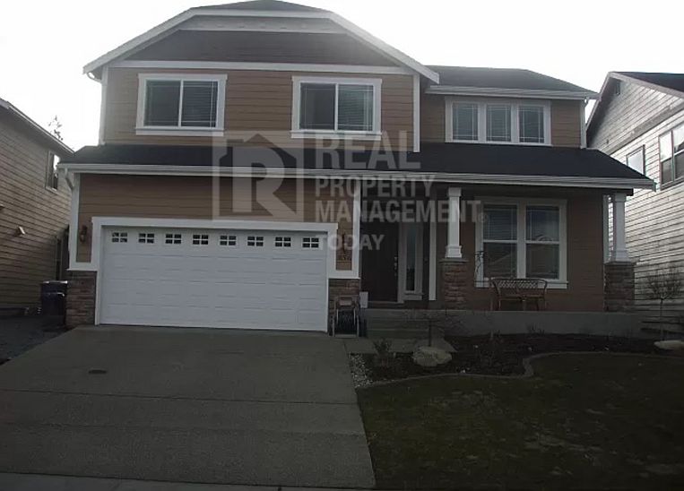 1st image of 18516 112th Ave E