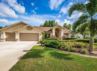 8430 Prestwick Pl, New Port Richey, FL 34655