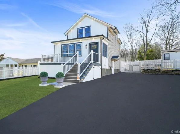 159 Rosewood Road, Kings Park, NY 11754
