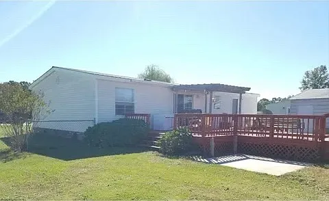4108 Bonfield Rd — Photo 3