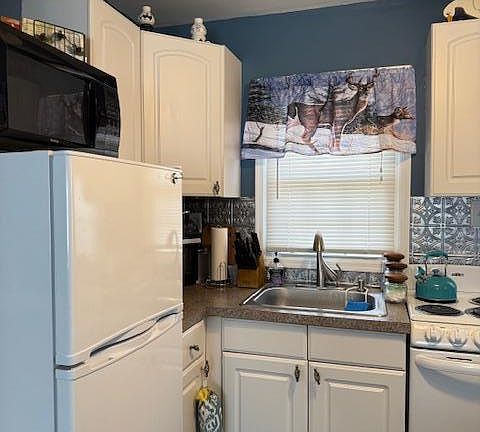 4th image of 192 Cartwright Rd