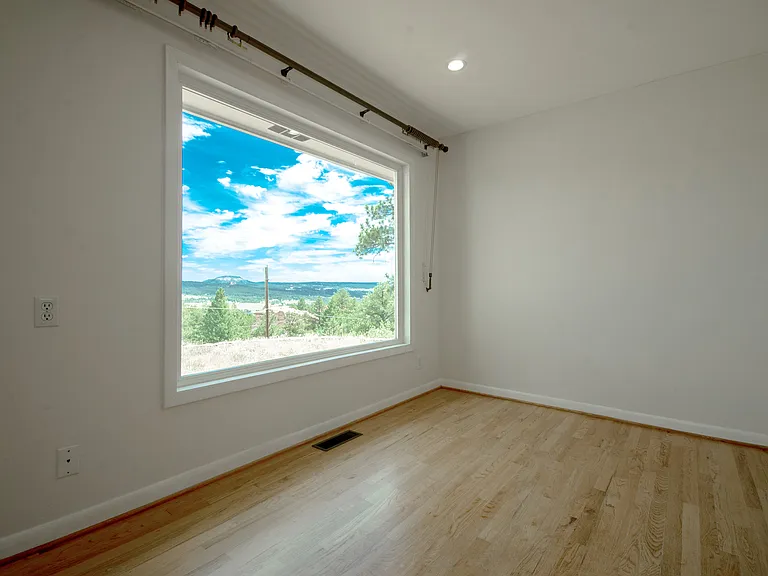 4710 Limestone Rd — Photo 10