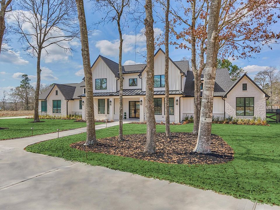 1st image of 18332 Woodstream Crossing Rd