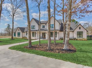 18332 Woodstream Crossing Rd, Montgomery, TX 77316