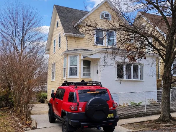 309 73rd Street image 1 of 4