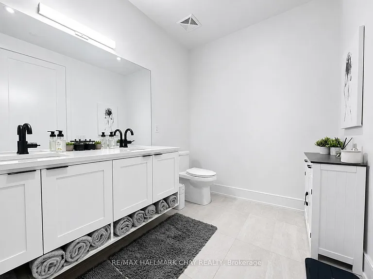 185 Dunlop St E #Penthouse 04 — Photo 22