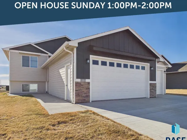 915 Birch St, Harrisburg, SD 57032