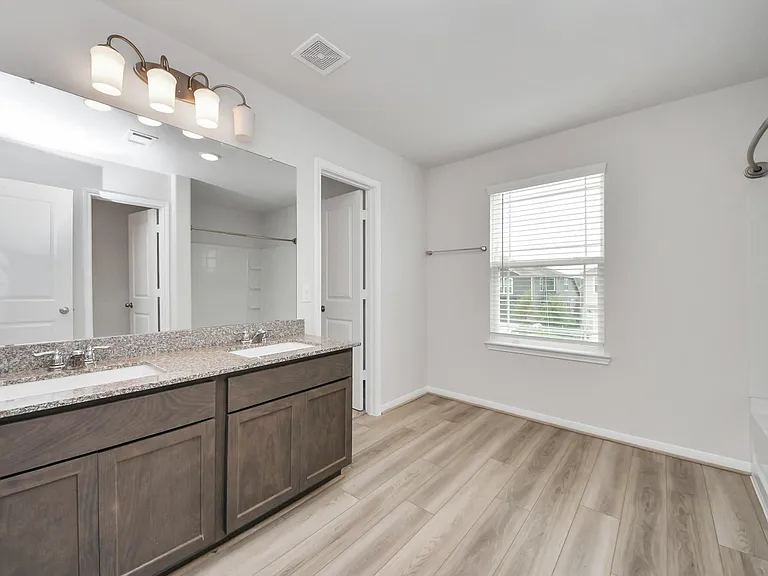7027 Cedar Breeze Ct — Photo 9
