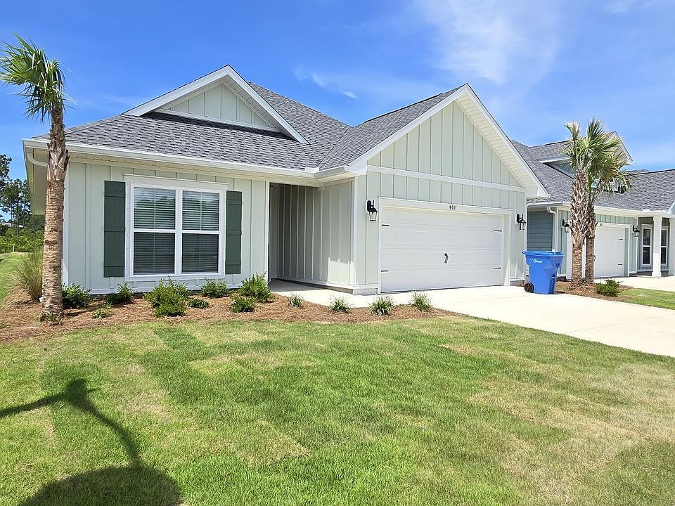 1st image of 901 Crystal Bayou Blvd