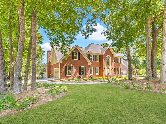 4th image of 1806 Dorminey Ct