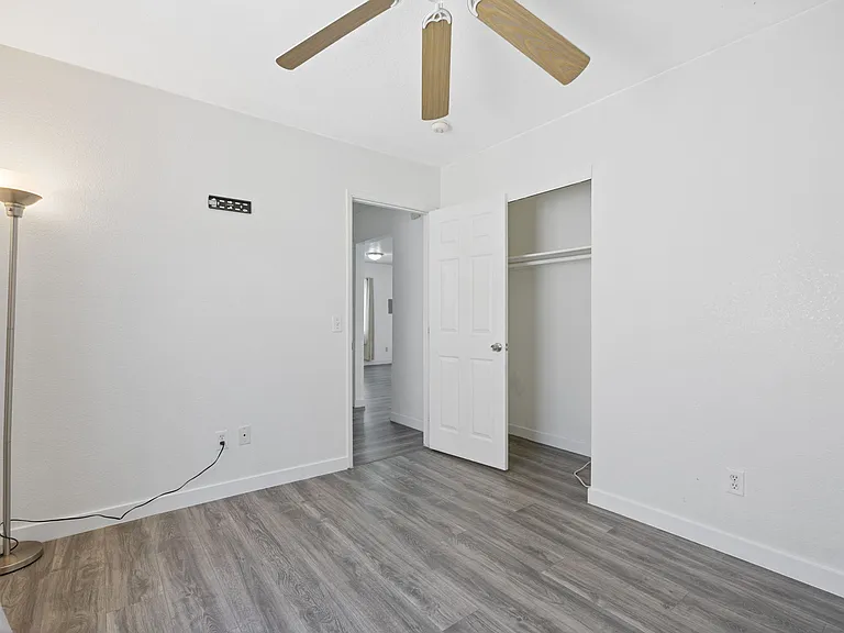 38515 36th St E #2 — Photo 5