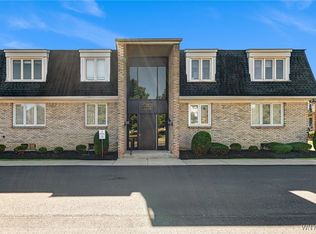 11 Georgian Ln APT 3, Buffalo, NY