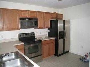 612 Cresting Oak Cir, Orlando, FL 32824