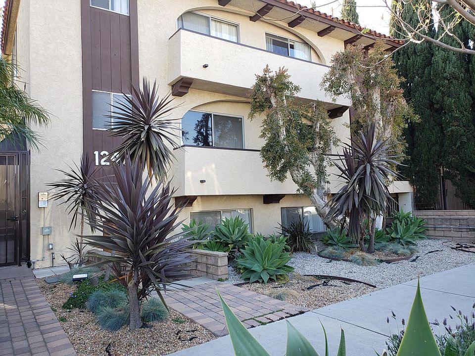 1st image of 1246 Euclid St #11