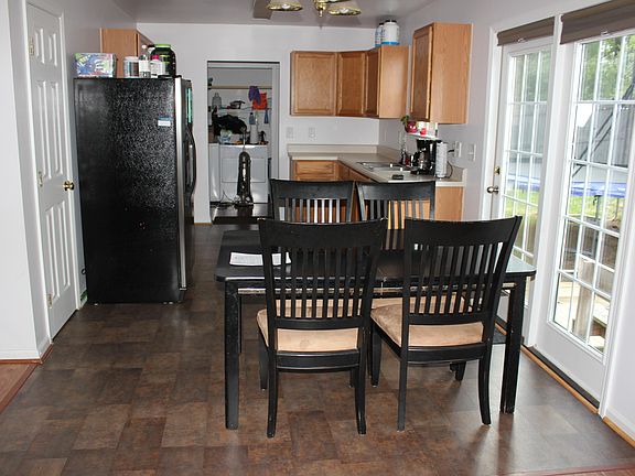 breakfast area viewing kitch