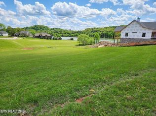 7883 Morganton Rd, Greenback, TN 37742