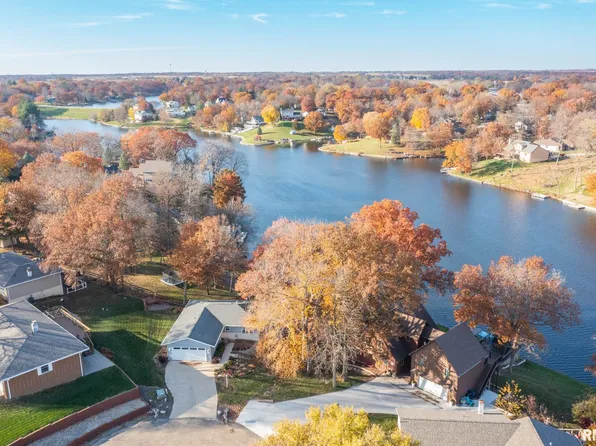 9517 W Whittingham Point, Mapleton, IL 61547