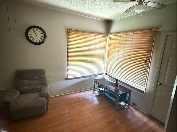 5th image of 819 Mignon St