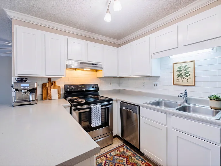 Forest Pointe — Photo 15
