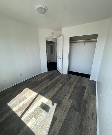 129 20th St #D — Photo 2