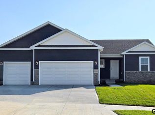 8118 N 170th Ave, Bennington, NE 68007