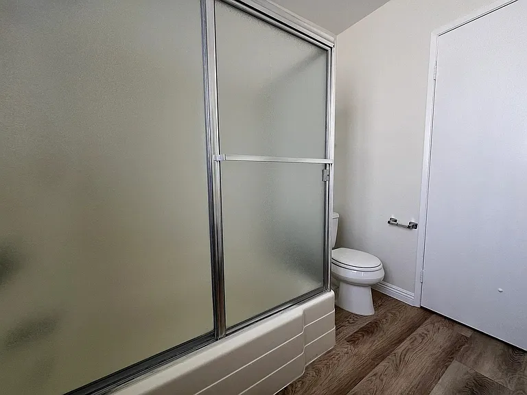 598 W Huntington Dr #K — Photo 24