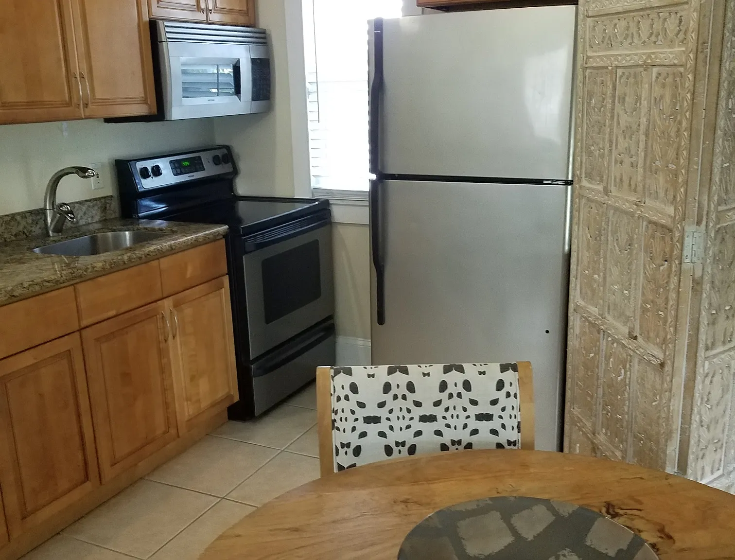 Studio, 439 sqft, $2,400 — Photo 3