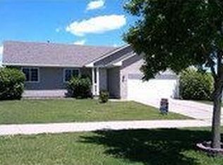 2825 River Ridge Rd, Des Moines, IA 50320