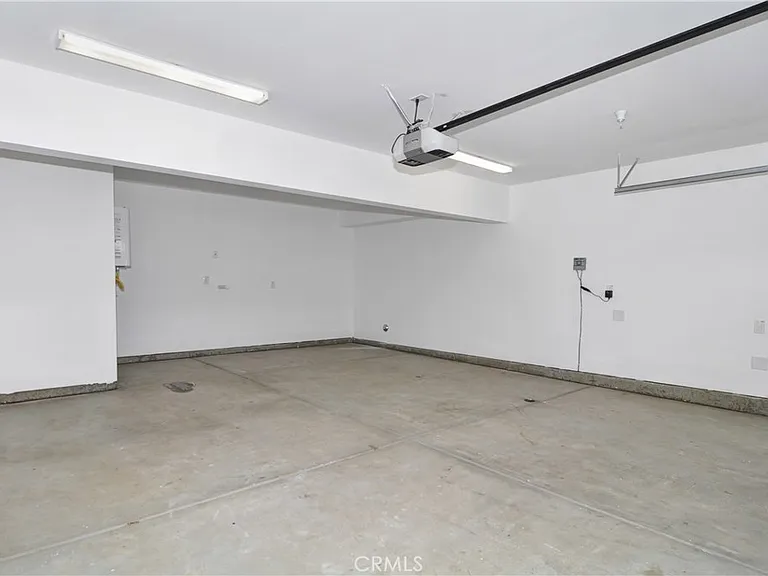13722 Utt Dr — Photo 29