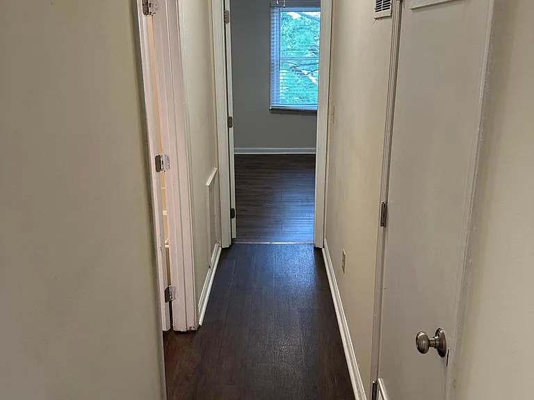1287 Barnwood Ct #C — Photo 7