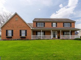 217 Stone Creek Rd, Lancaster, PA 17603