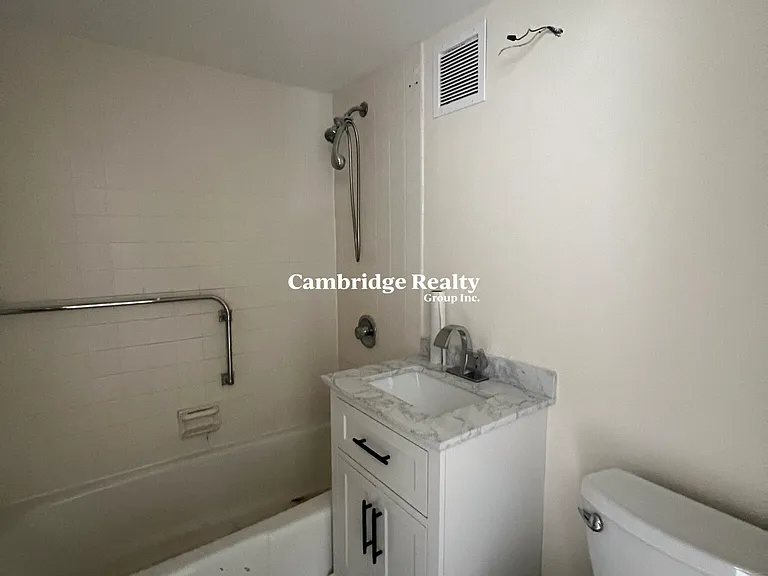 872 Massachusetts Ave #XXX — Photo 13