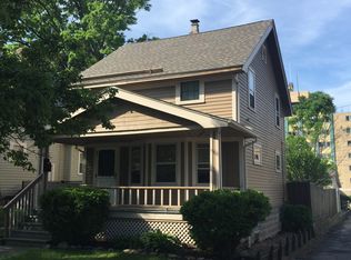 1412 Rio St, Lakewood, OH 44107