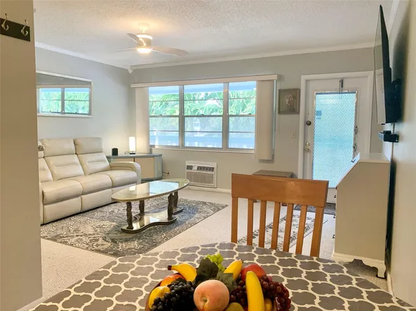 16 Newport Crescent #16A, Deerfield Beach, FL 33442