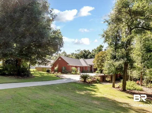 688 Deer Ave, Daphne, AL 36526