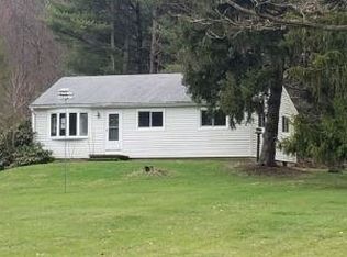 5377 Mennonite Rd, Mantua, OH 44255