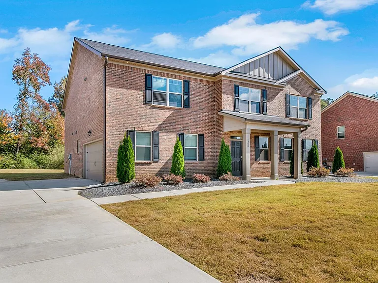 1398 Harlequin Way — Photo 4