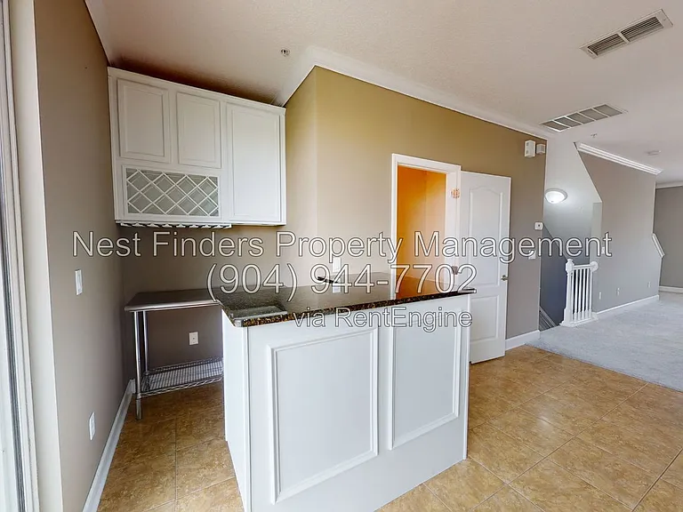 4454 Ellipse Dr — Photo 13