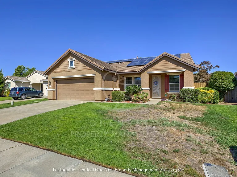 418 Dumont Ct — Photo 2