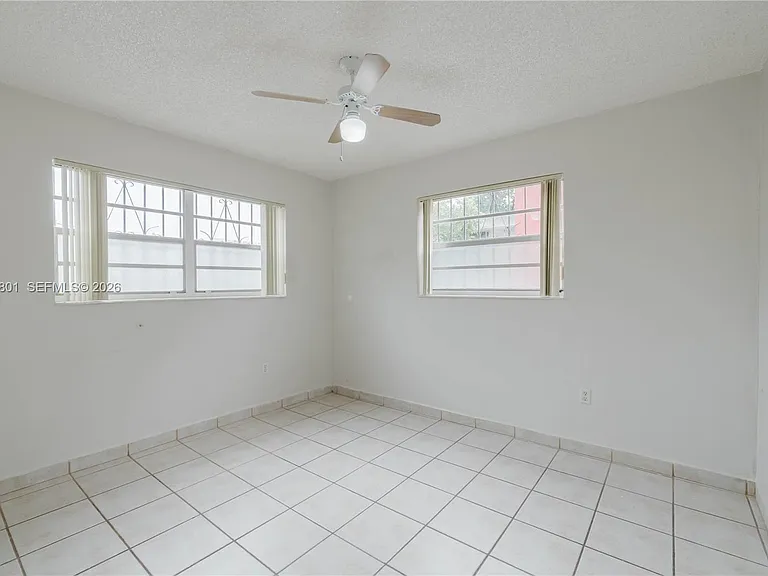 747 NW 13th Ave #3 — Photo 8