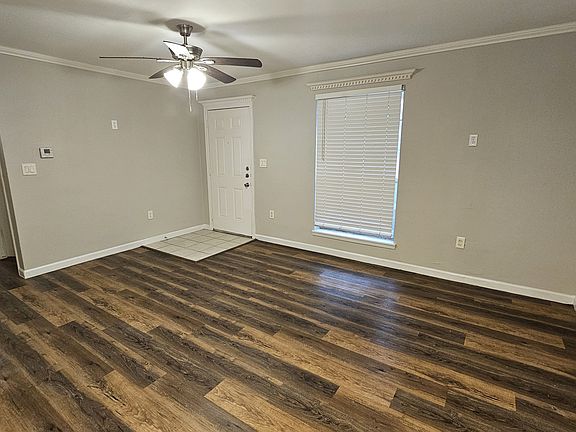 5th image of 11046 Spottswood Dr