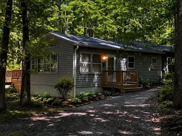 115 Timber Ridge Rd, Wardensville, WV 26851