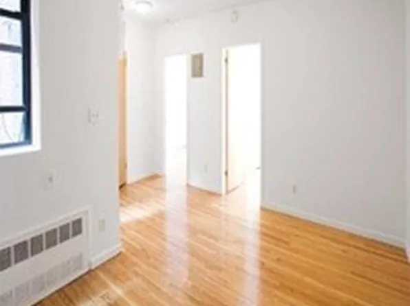 544 E 81st St, Brooklyn, NY 11236