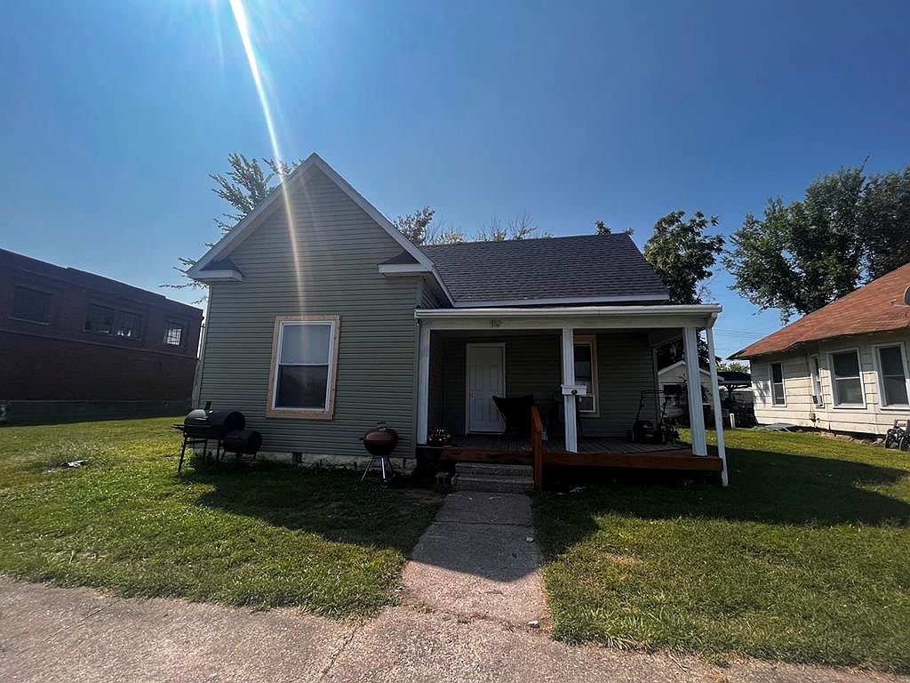 112 Chicago St, Marceline, MO 64658 Zillow