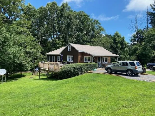 3019 Lightning Ridge Rd, Fancy Gap, VA 24328