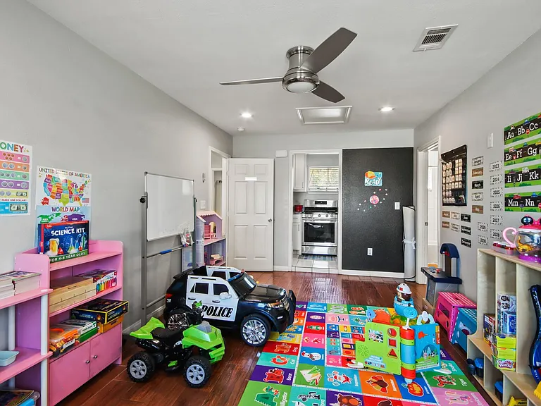 5302 Treaschwig Rd — Photo 30