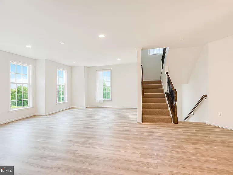 43698 Chicacoan Creek Sq — Photo 14