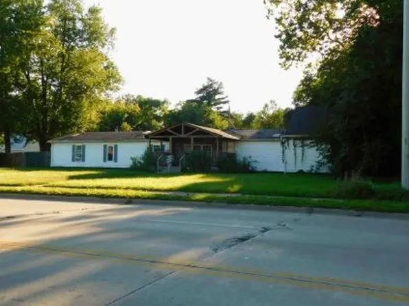 3820 Beech Daly Rd, Inkster, MI 48141