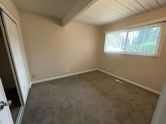 5th image of 100 SE 96th Ave #203